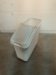 Storage container 79 liters Rubbermaid